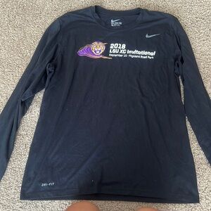 Women’s long sleeve LSU Nike tshirt